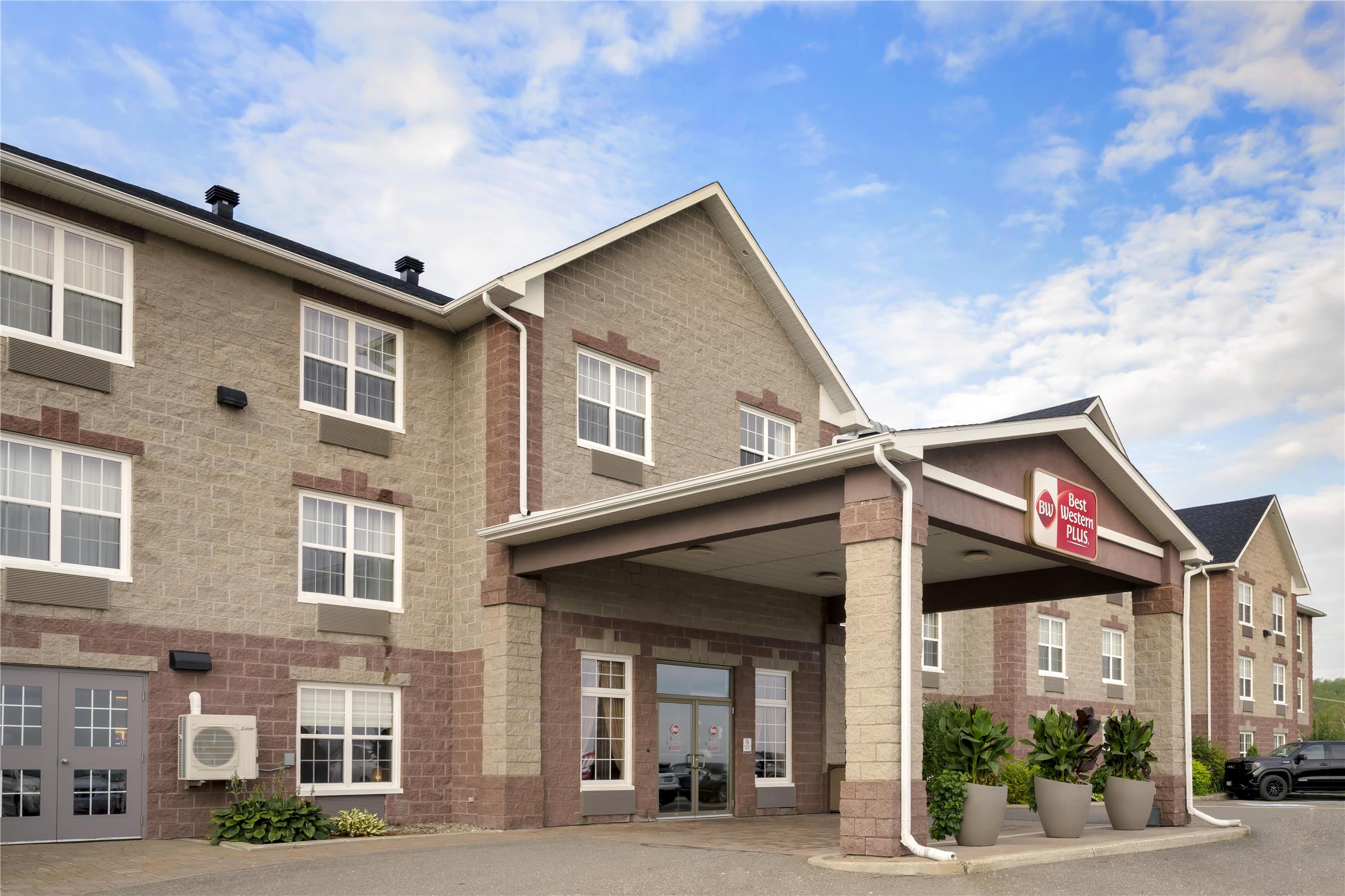 Best Western Plus Grand-Sault Hotel & Suites 2/26