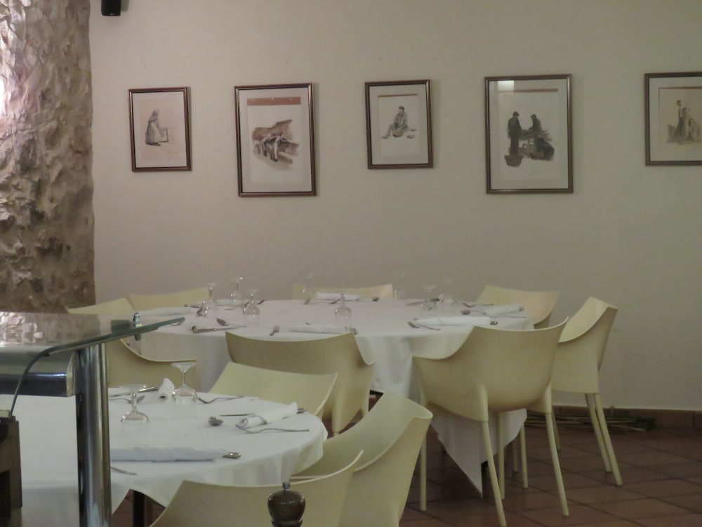 Hotel Santa Anna 36/50