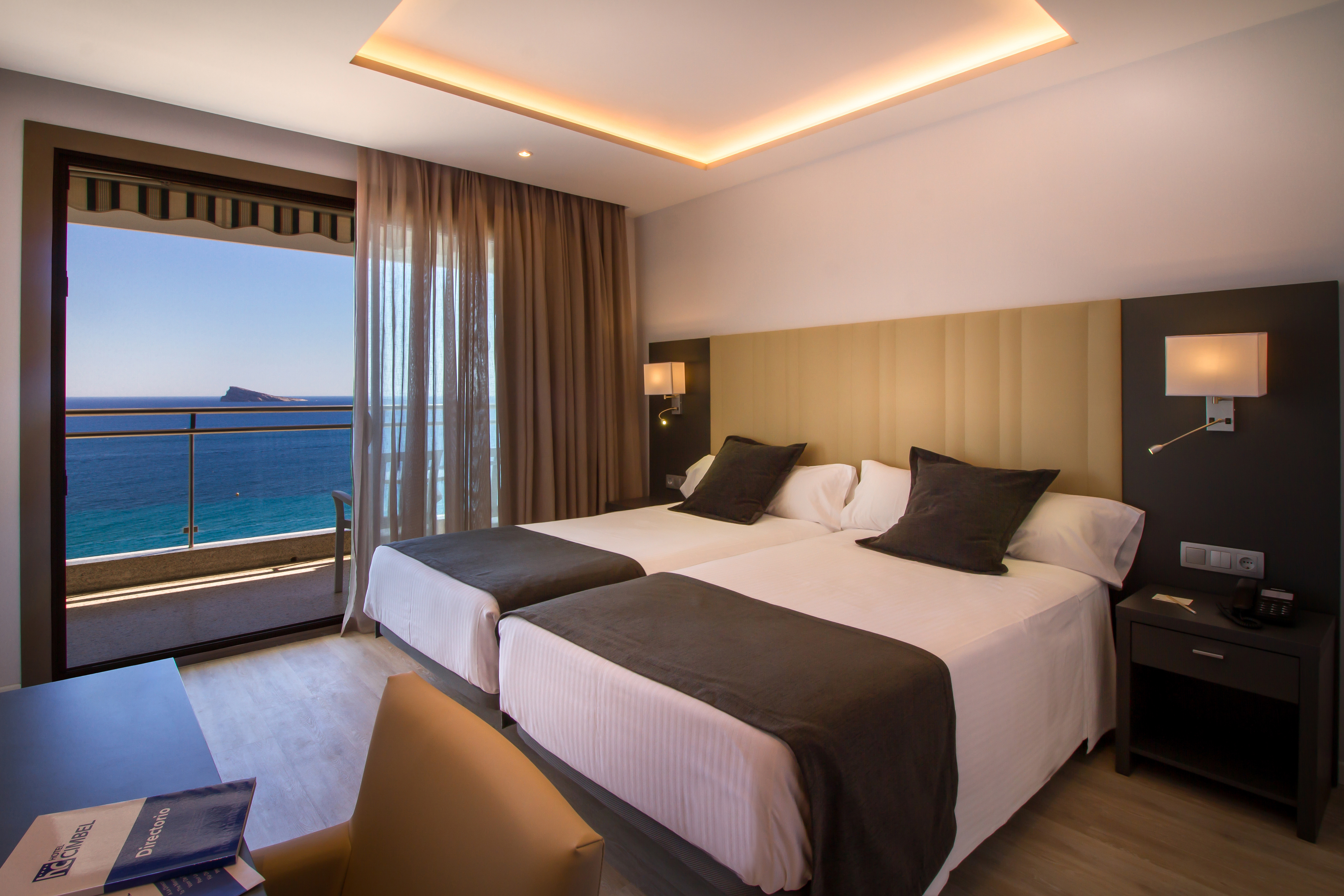 Cimbel Hotel 18/50