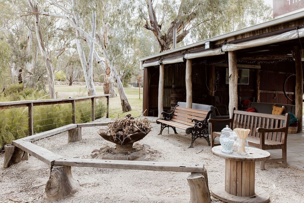 TINDARRA RESORT 30/73