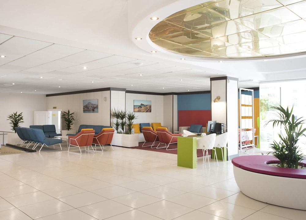 ZT Aparthotel Acuasol 24/50