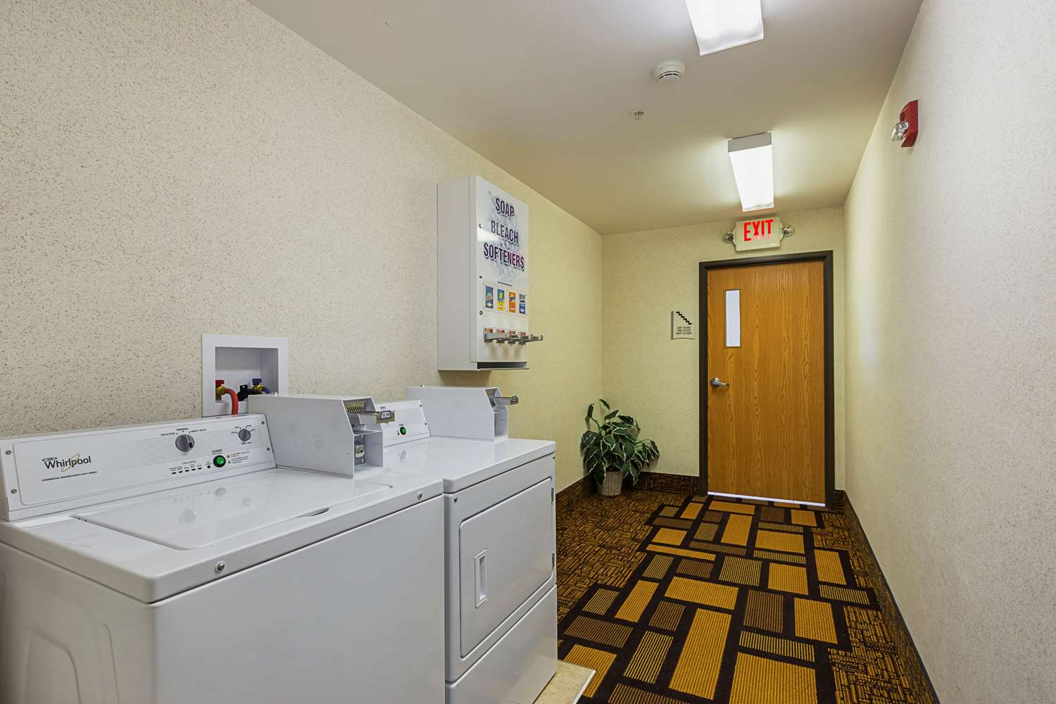 Quality Inn & Suites Belmont - Platteville 10/44