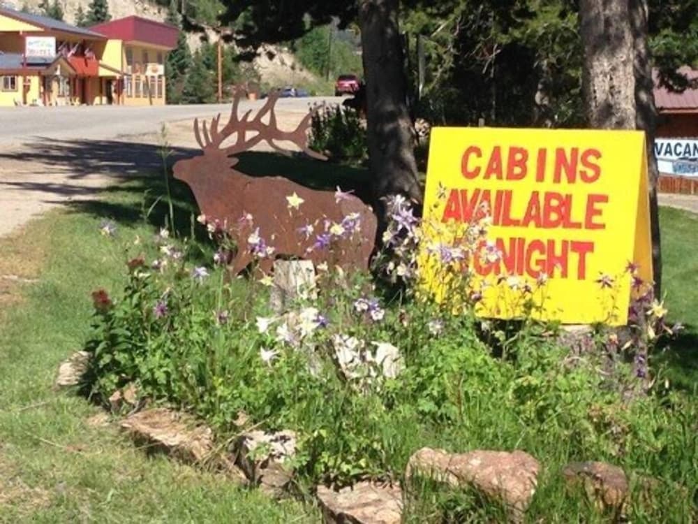 Columbine Cabins 6/32