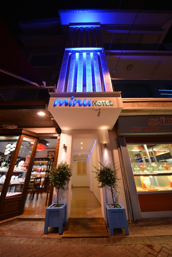 Minu Hotel 2/53