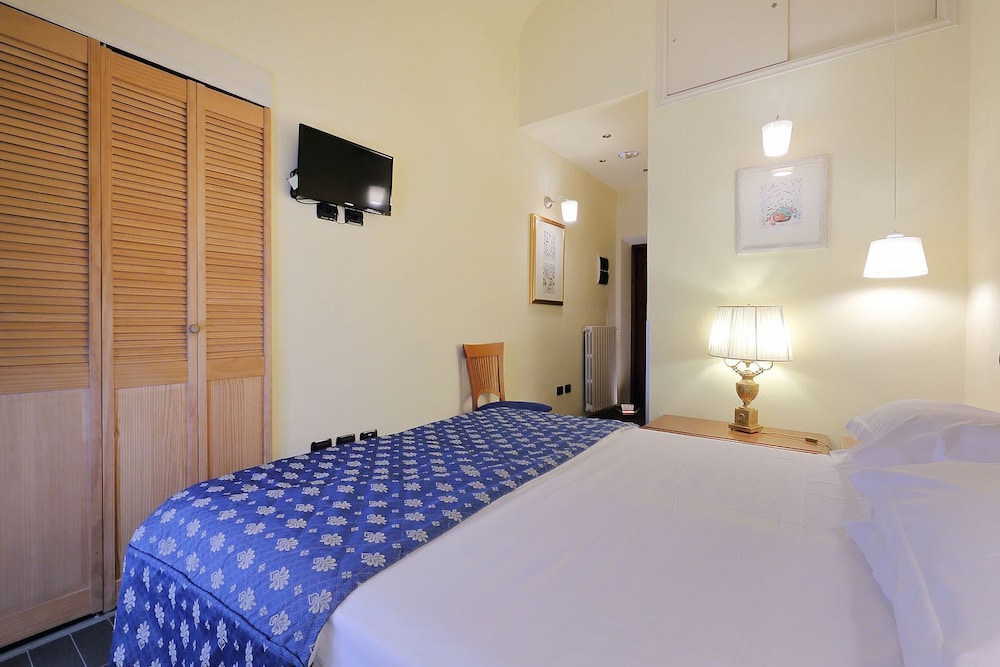 RELAIS LAVAGNINI 5/42