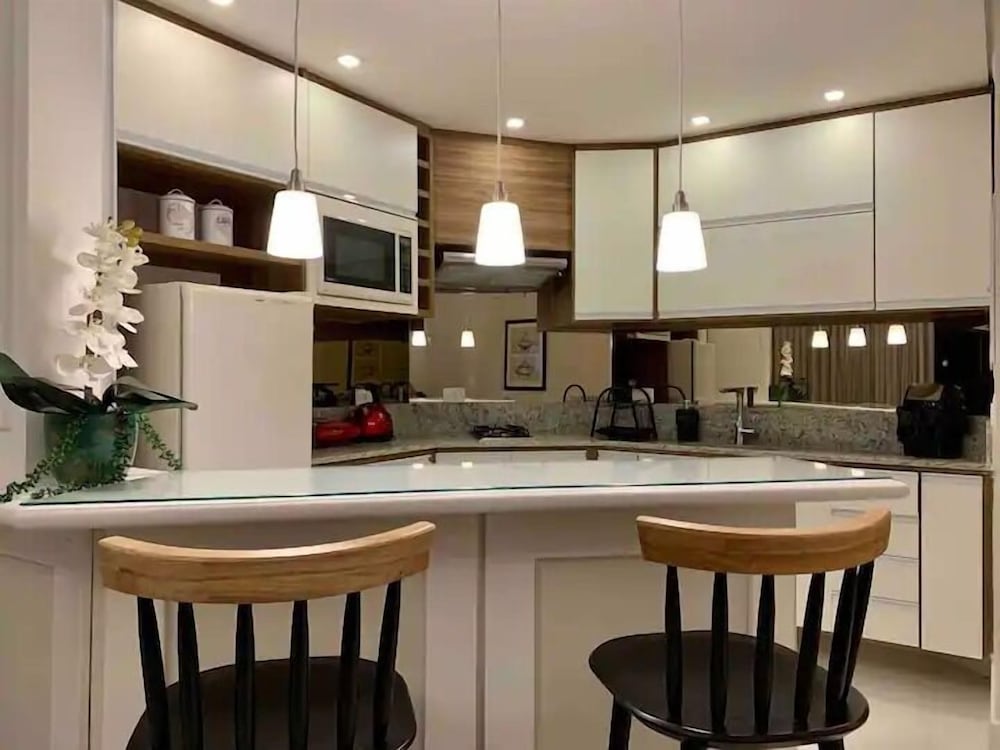 Hb Hotels Sequoia 49/50