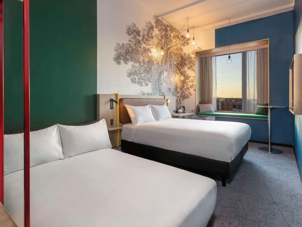 IBIS STYLES COPENHAGEN ORESTAD 7/45