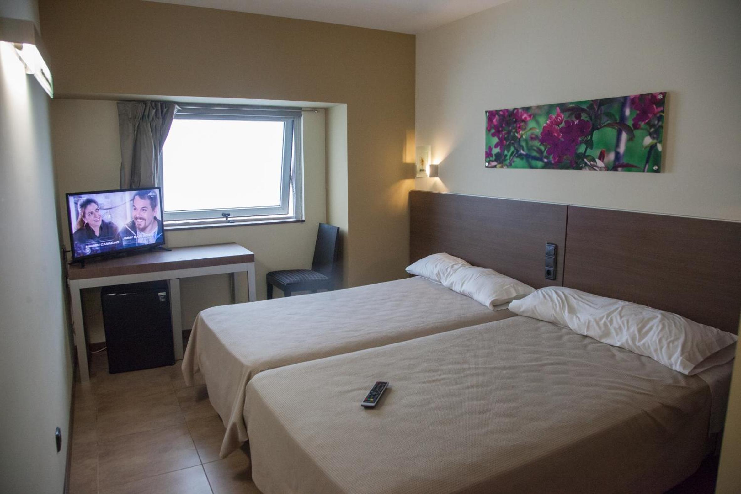 Hotel Izelai 8/25