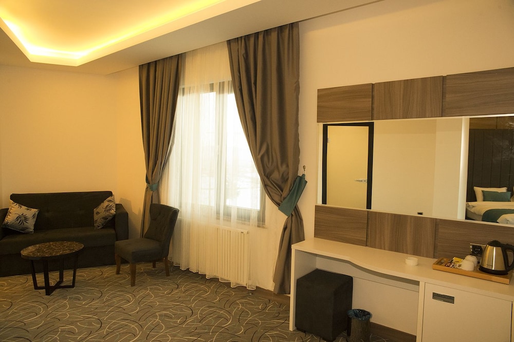 Winter City Hotel 26/35