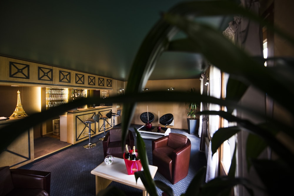 Hotel Pavillon Des Gatines 13/27