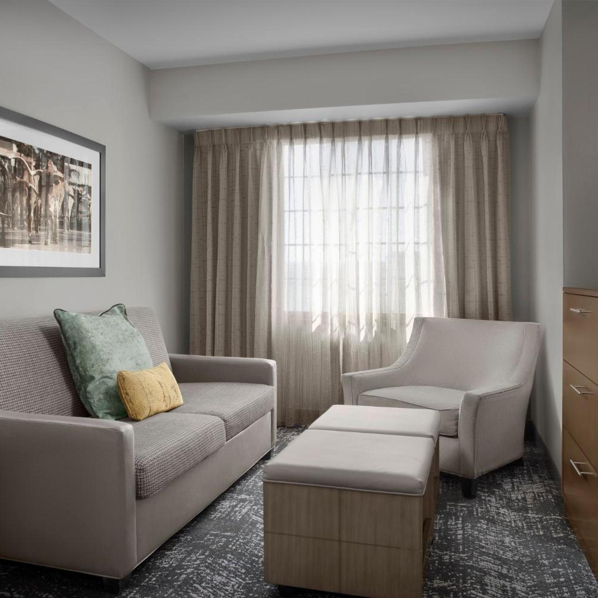 1 Bedroom, Suite, Queen Bed, Accessible