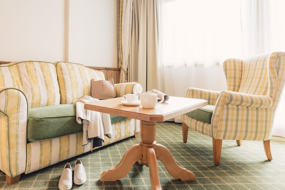 Alpenpalace Luxury Hideaway & Spa Retreat 27/50