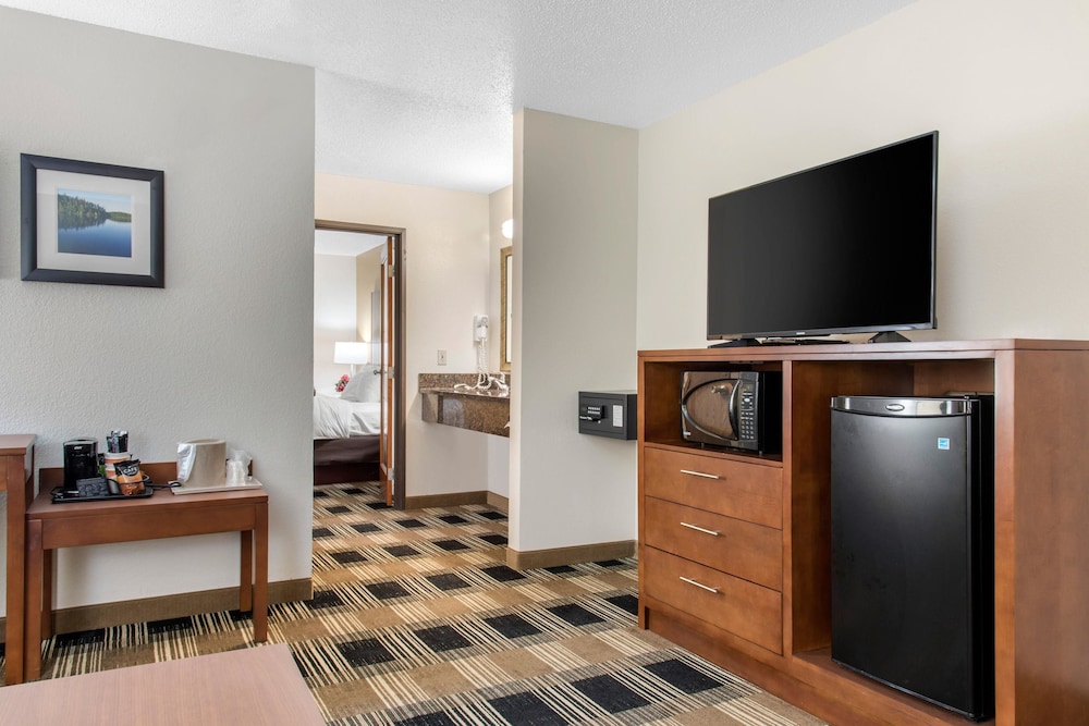 Quality Inn near Medical Center 31/38