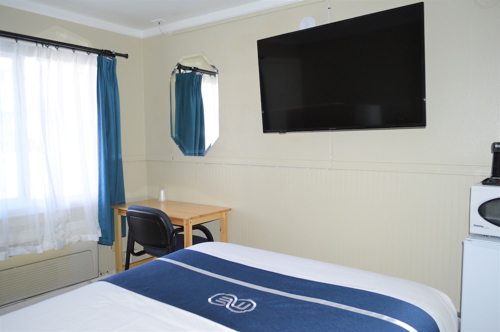 Omeo Suites Glass Beach 16/50