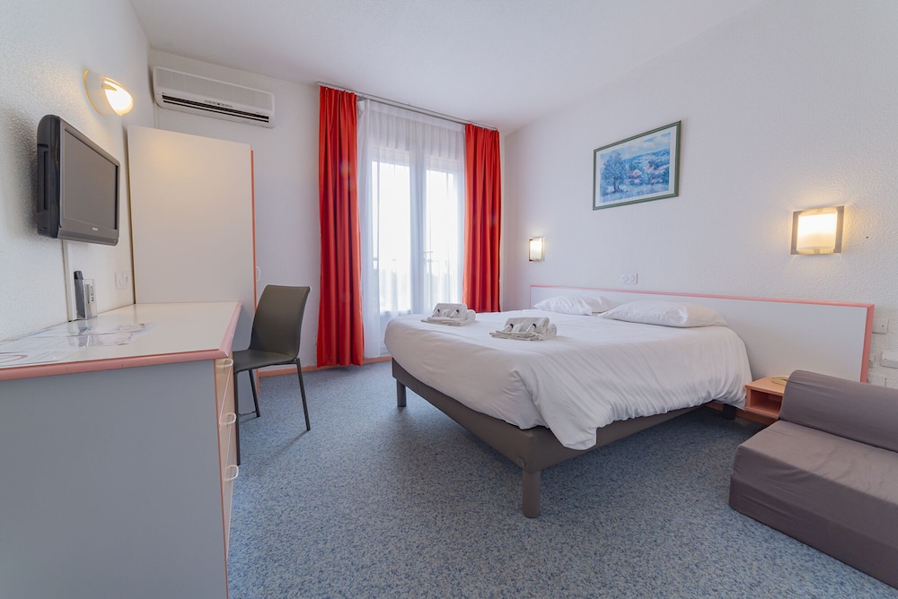 The Originals City Relax Otel Le Barcares 10/63