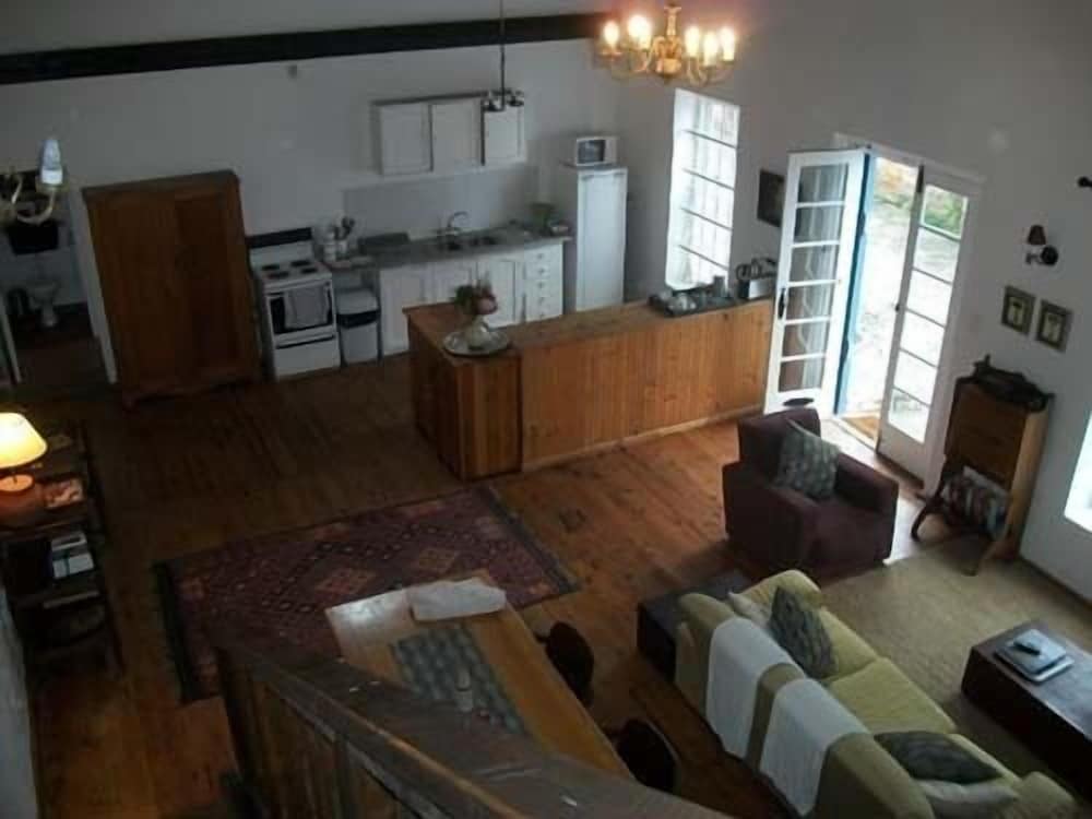 Bartholomew S Loft 31/50