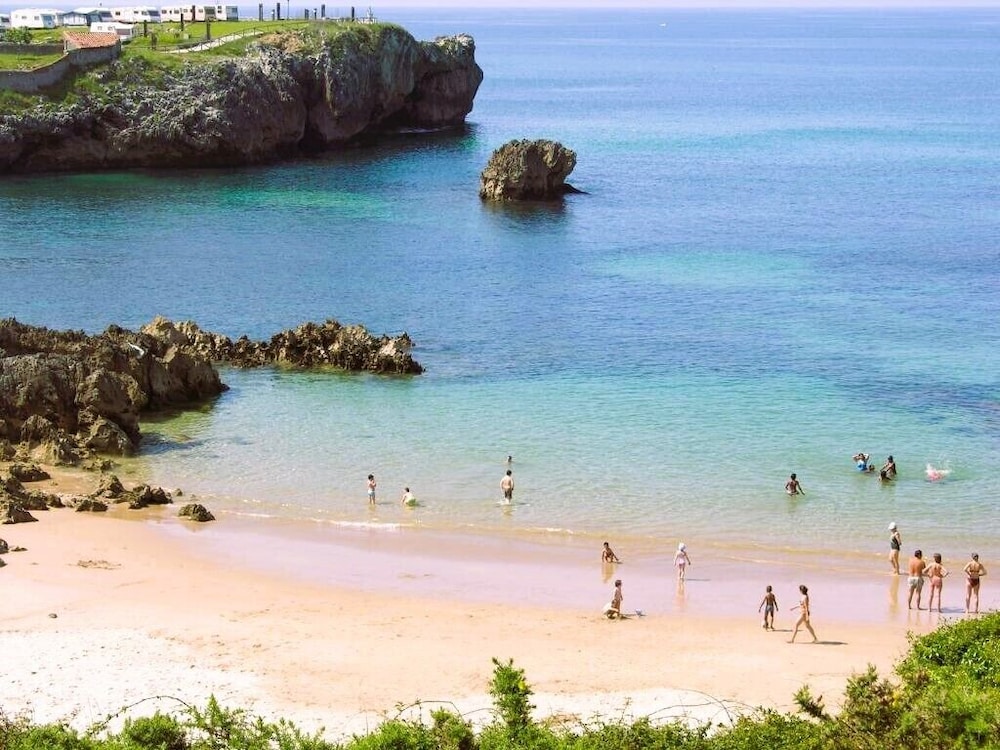 Apartamentos Playa de Toro 36/50