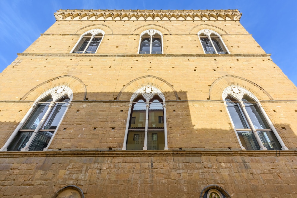 Orsanmichele View 1/41