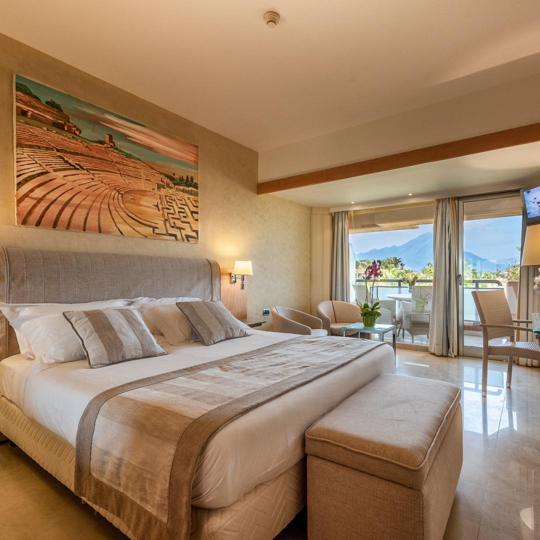 Deluxe, Sea Side, Sea View