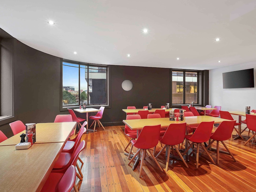 IBIS SYDNEY WORLD SQUARE 63/70