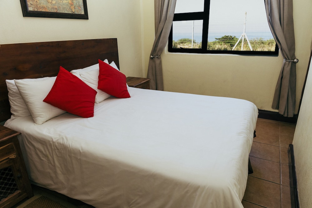 Splendid Inn Port Edward Ex Premier Hotel Edwardian 32/71