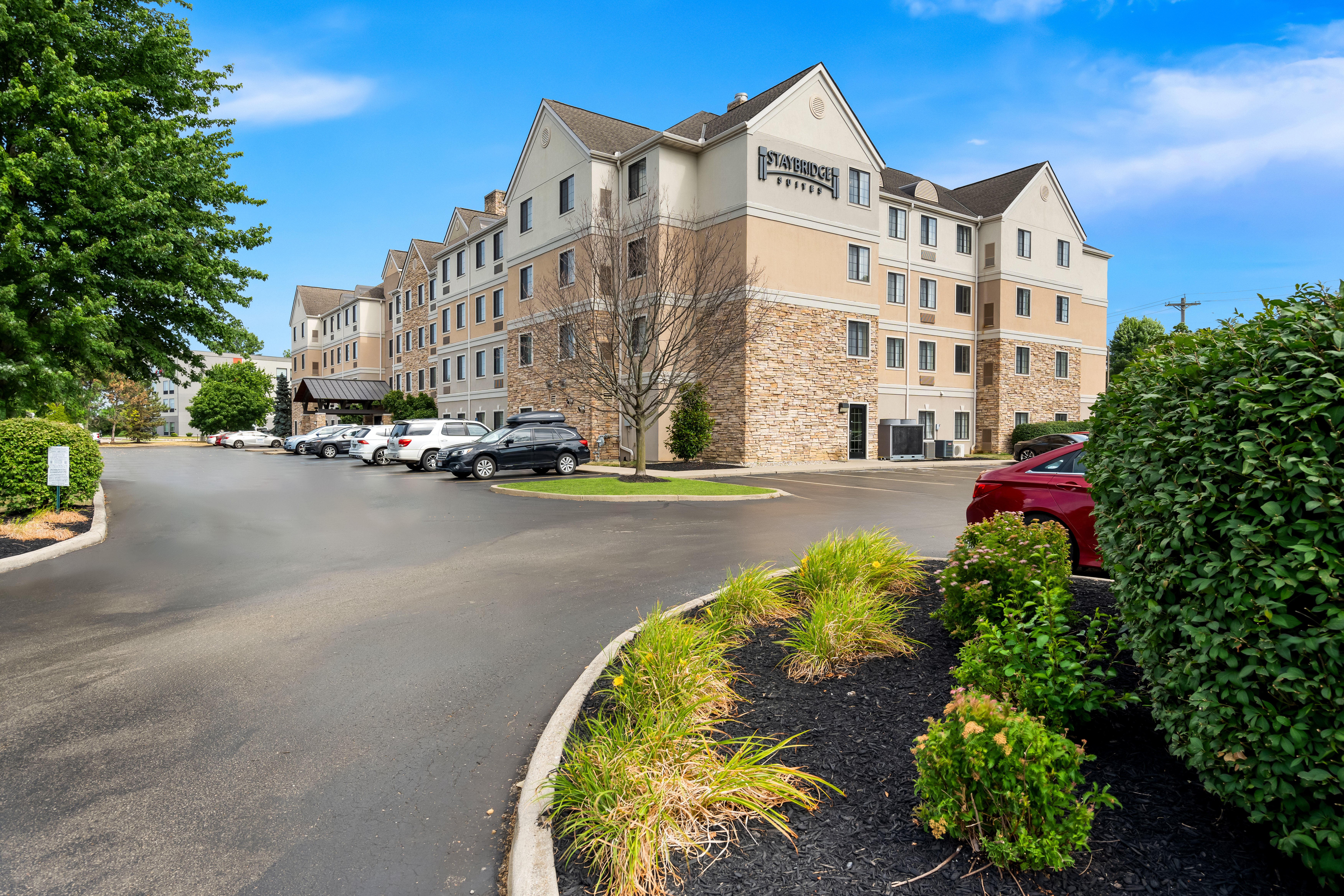 Staybridge Suites Cincinnati North Oh 64/69