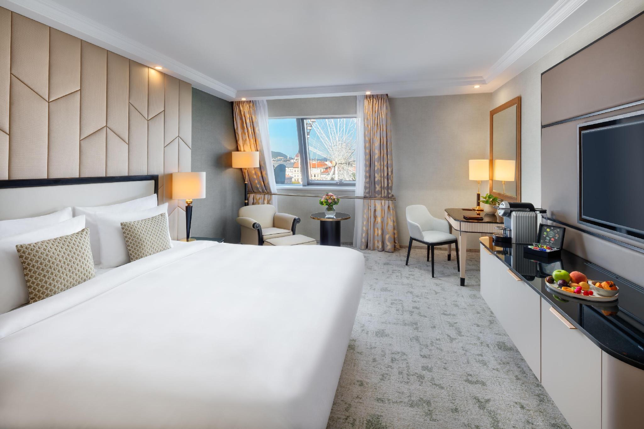 غرفة ديلوكس بسرير كوين بإطلالة على المتنزه