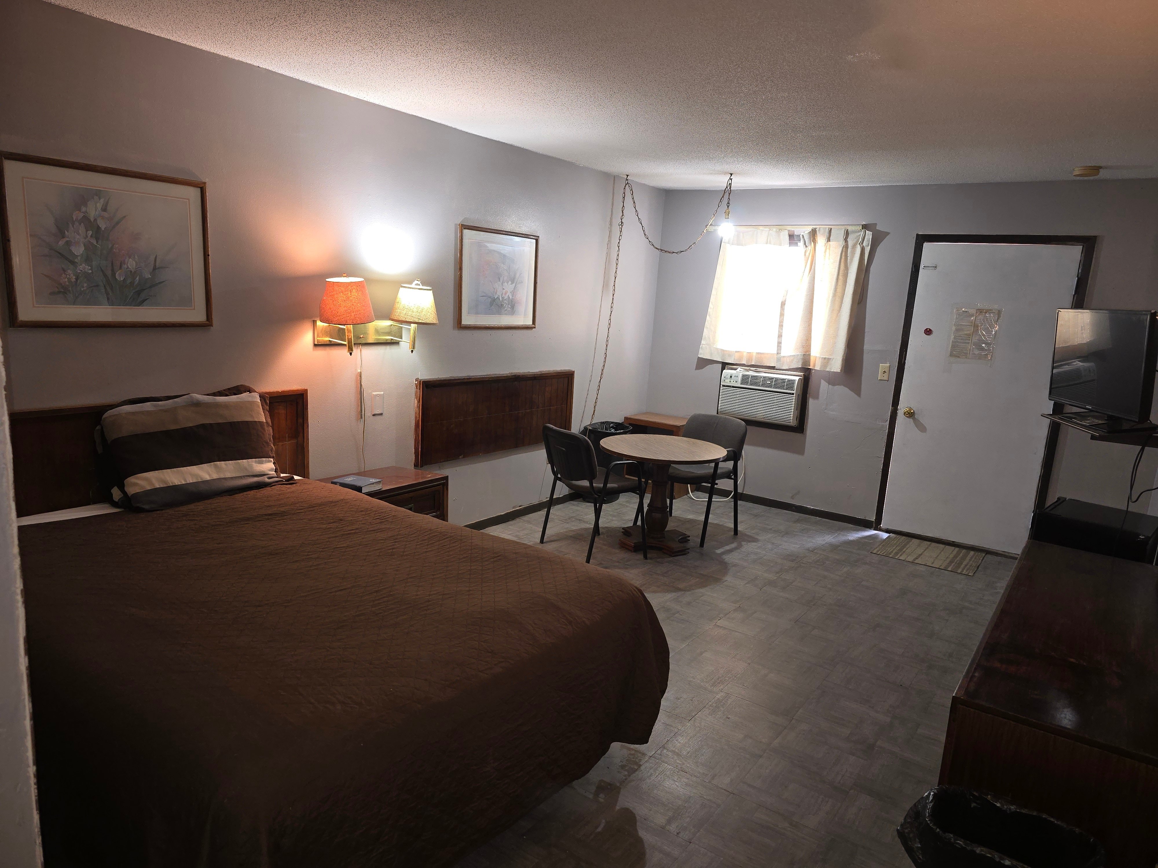 OYO Sandman Inn 36/58