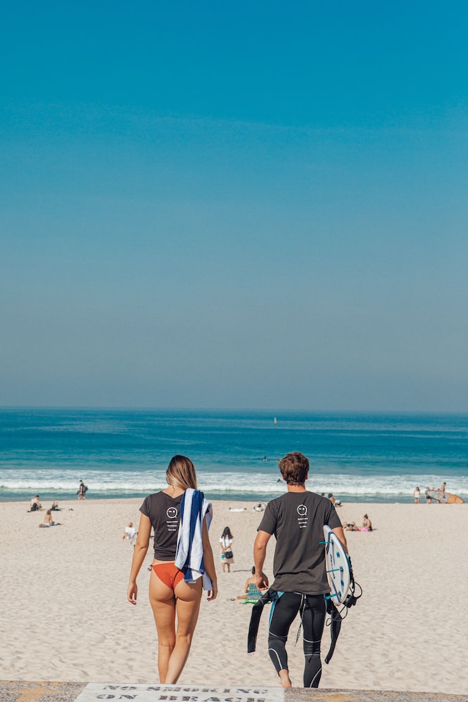 Wake Up Bondi Beach 44/50