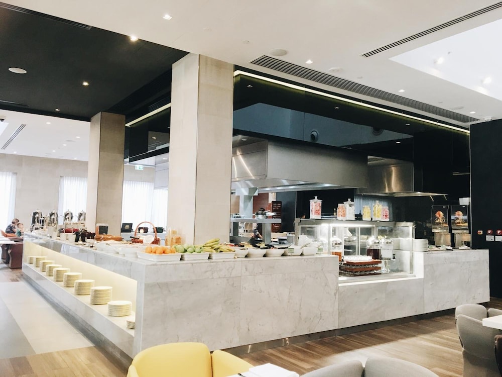 Hyatt Place Dubai Wasl District Residences 17/63