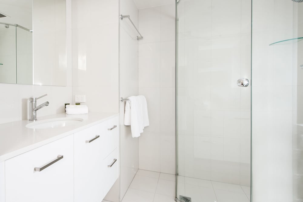 Paradise Centre Apartments Surfers Paradise 68/68