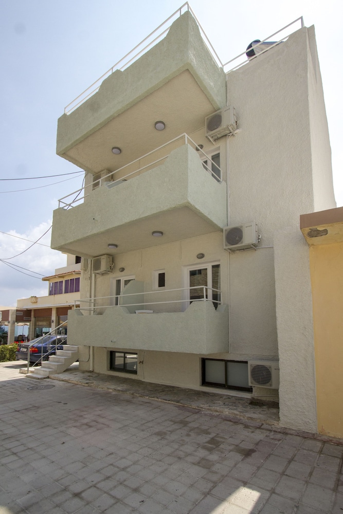 Kissamia Rooms 2/63