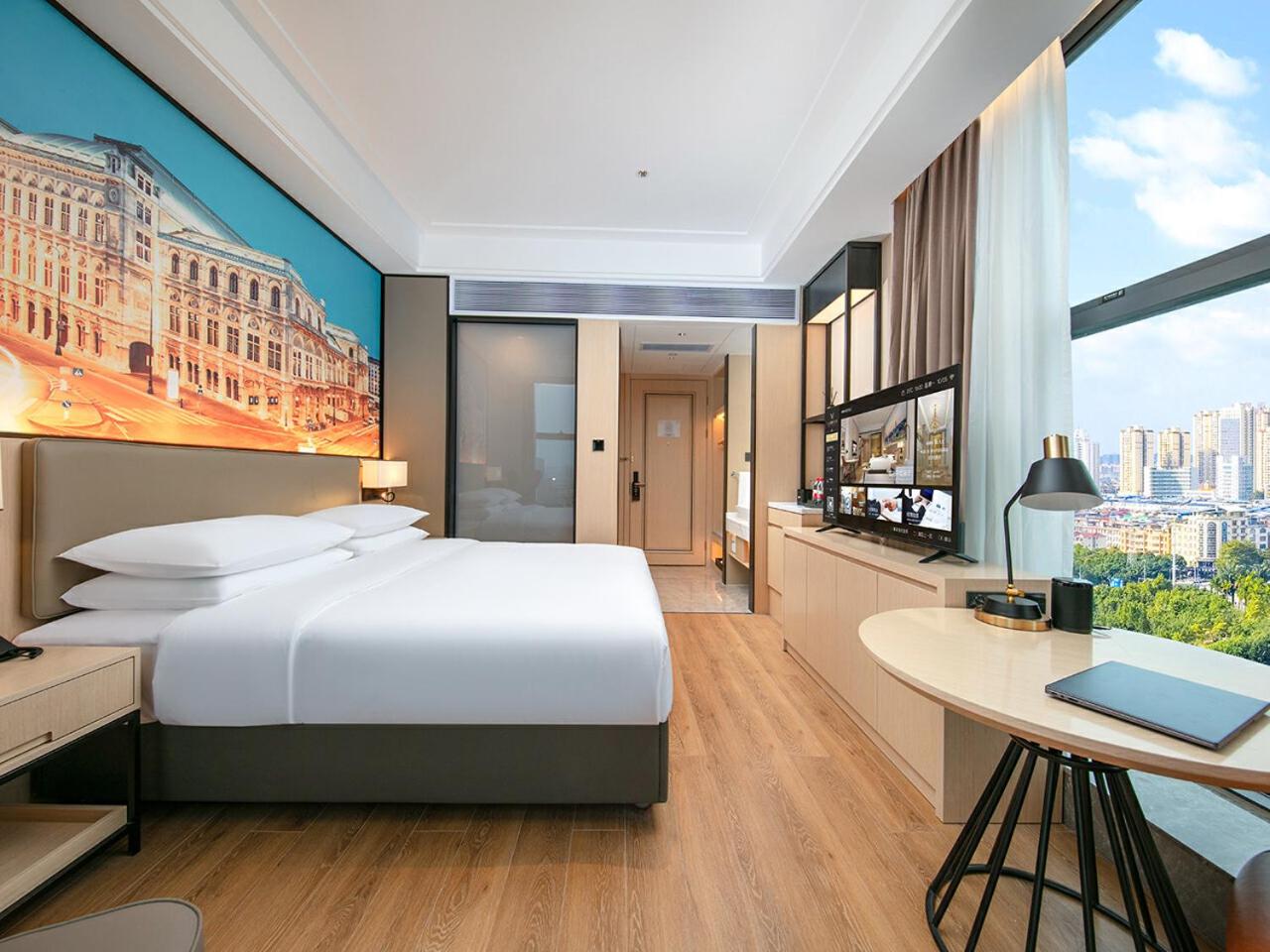 Chengdu Vienna International Hotel (Shuangliu Airport Terminal Beijing Hualian Branch) 18/36