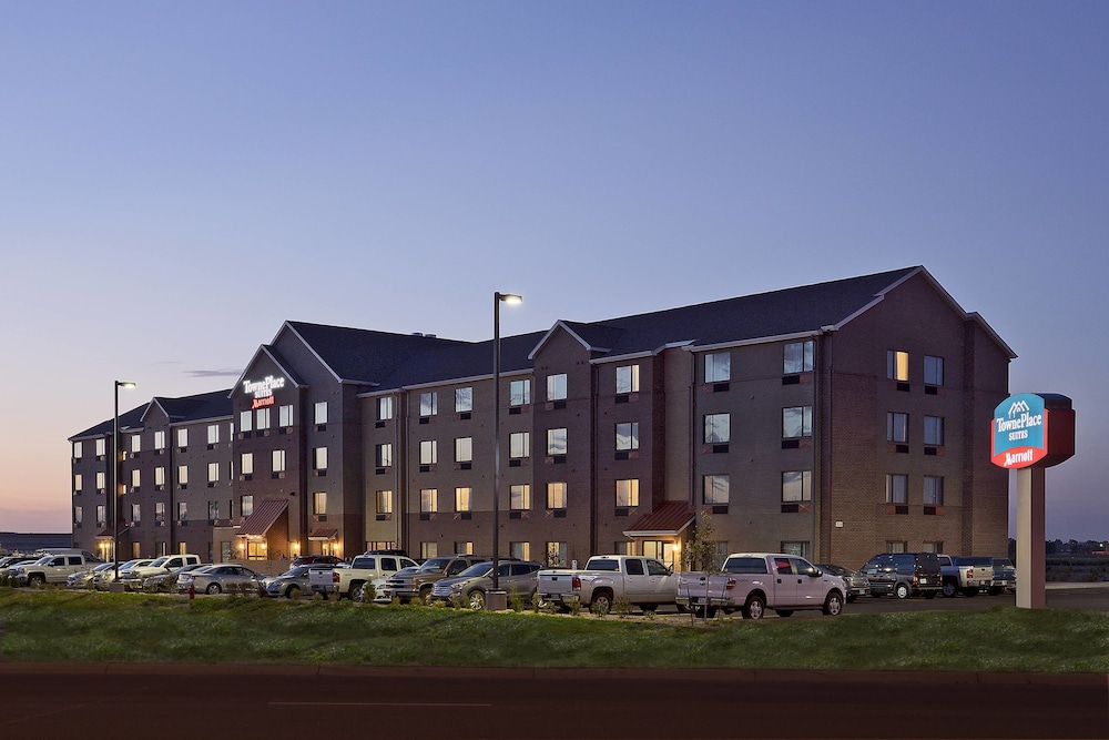 Towneplace Suites Garden City 1/12