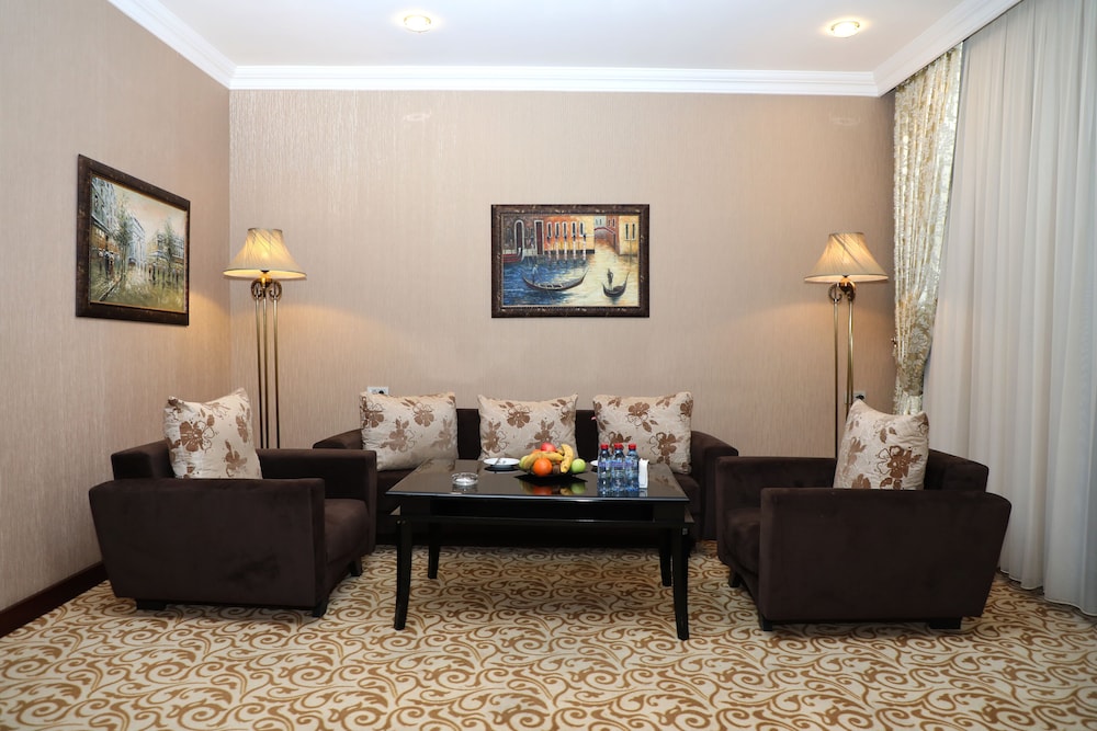 Modern Hotel Baku 34/55