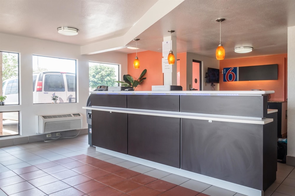 Motel6 Mesquite, TX - Rodeo - Convention Ctr 7/39