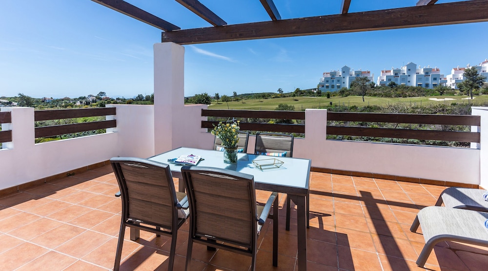 Ona Valle Romano Golf and Resort 53/72