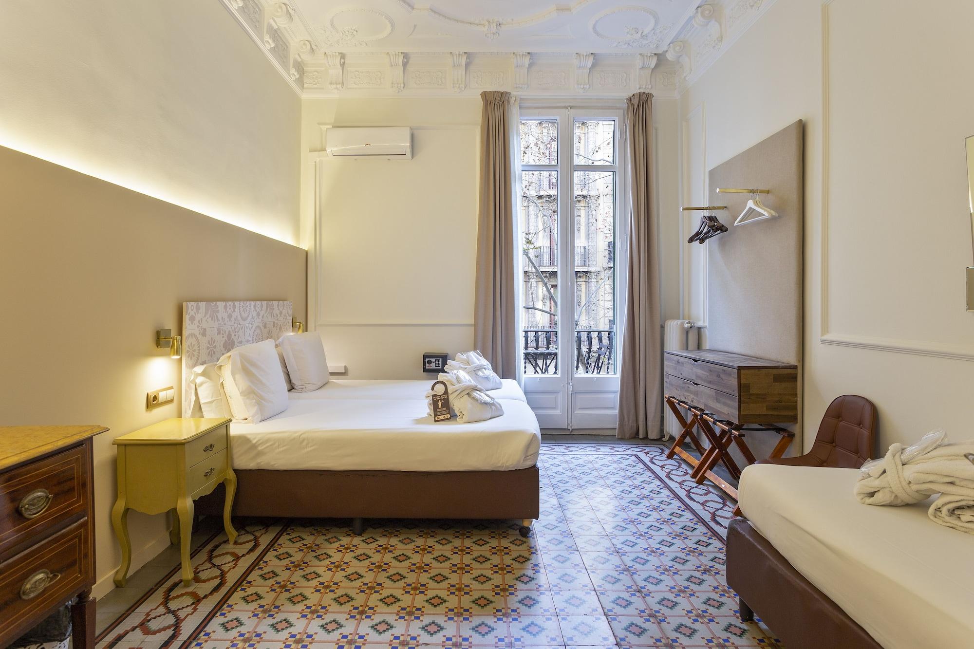 Room, Triple, External Bathroom, Balcony