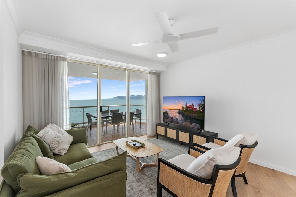 MARINERS NORTH HOLIDAY APARTMENTS 54/77
