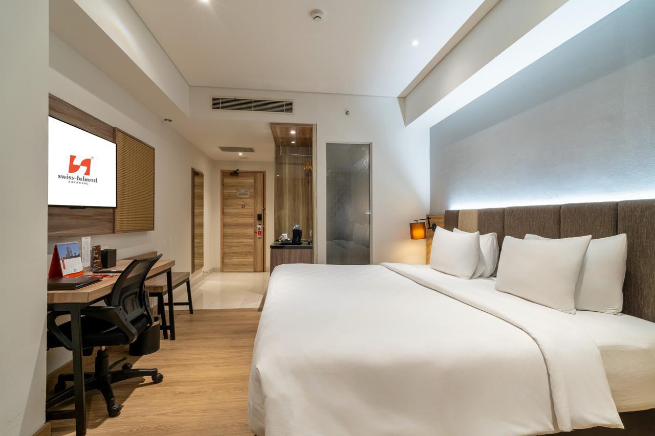 Room at Swiss-Belhotel Karawang, KARAWANG
