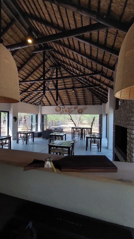 The Baobab Bush Lodge 34/50