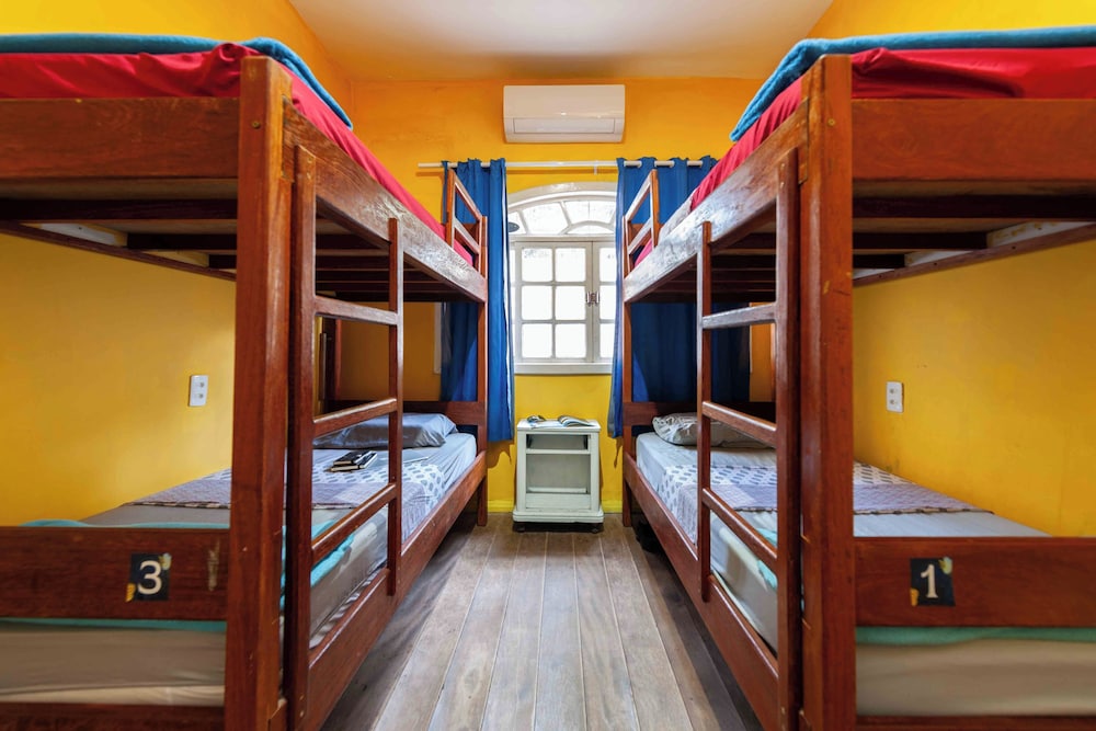 Onça Da Praia Hostel 41/50