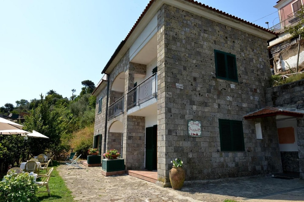 B&B Villevieille 1/54
