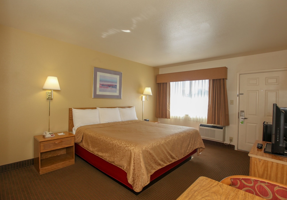 Highland Country Inn 21/55