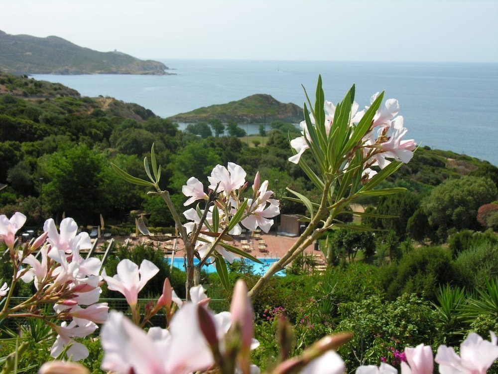 Hotel Residence Baia Delle Ginestre 39/50