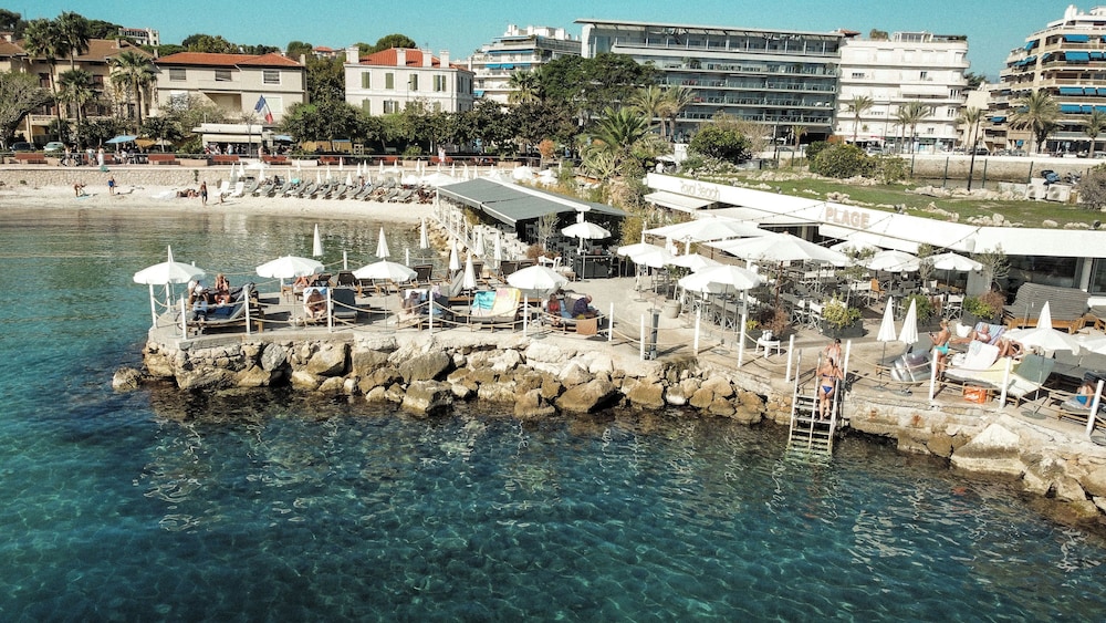Royal Antibes - Luxury Hotel, Residence, Beach & SPA 40/44