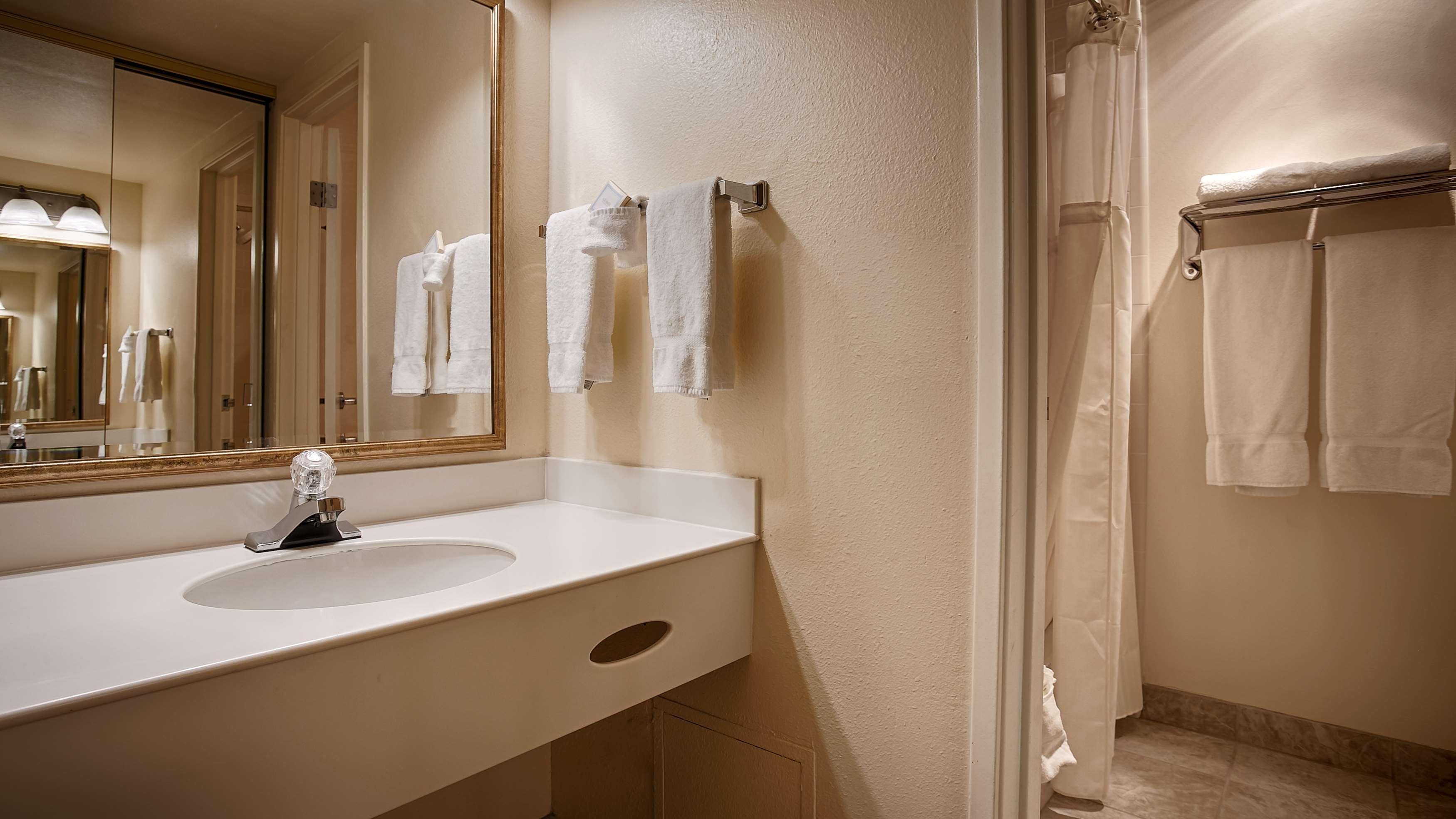 غرفة، Best Western Plus Royal Oak Hotel 6/7