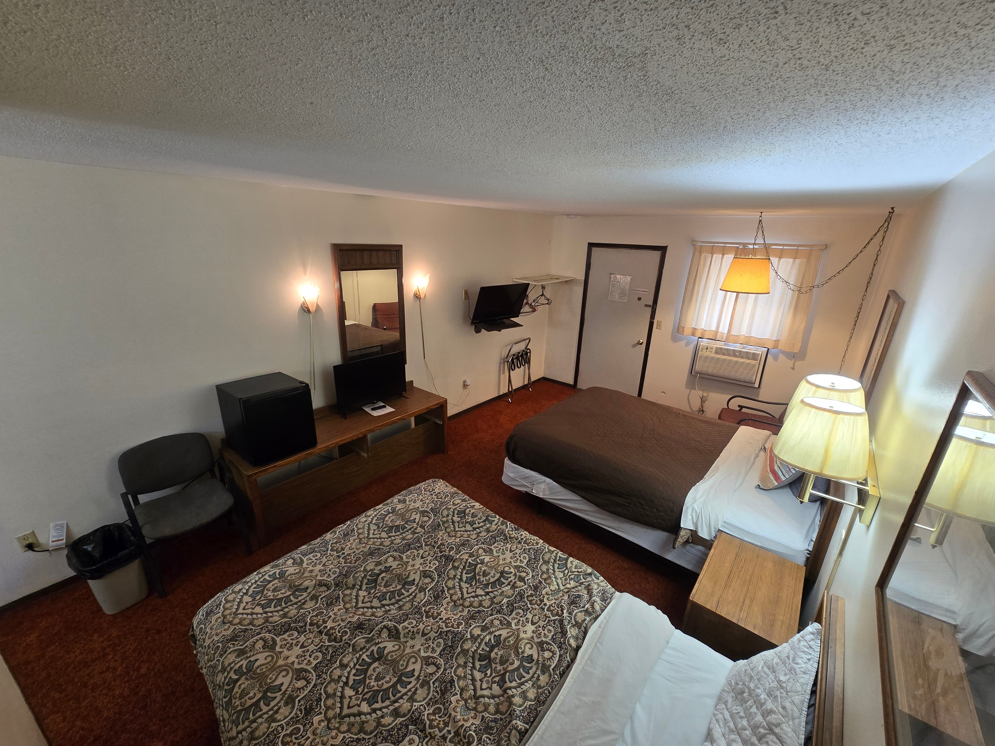 OYO Sandman Inn 45/58