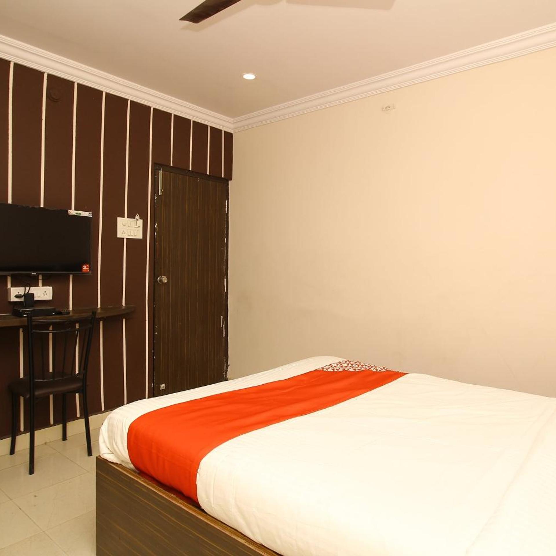 Hotel Nav Bharat Residency 16/29