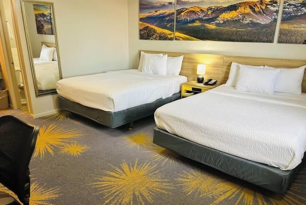 Days Inn by Wyndham Wheatland 22/42